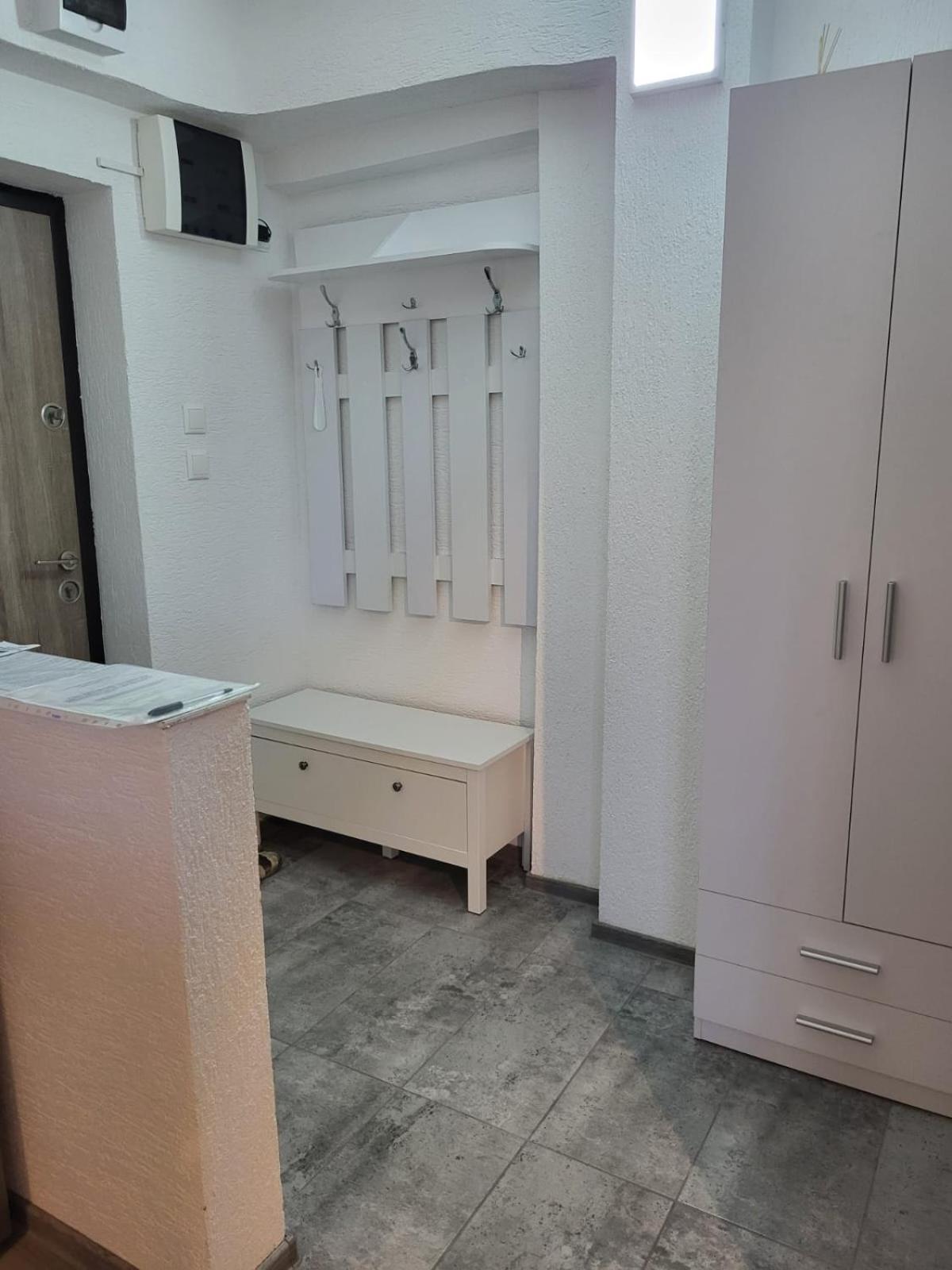 Mona Central Apartment Hunedoara Exteriér fotografie